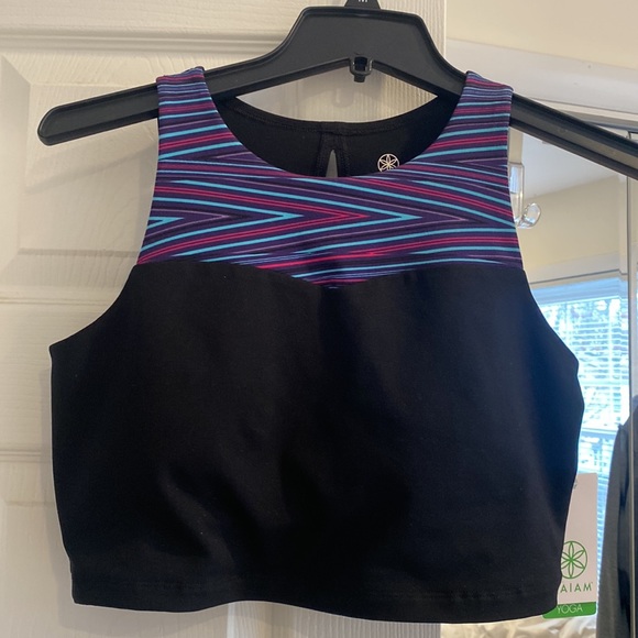 Top - Picture 5 of 7